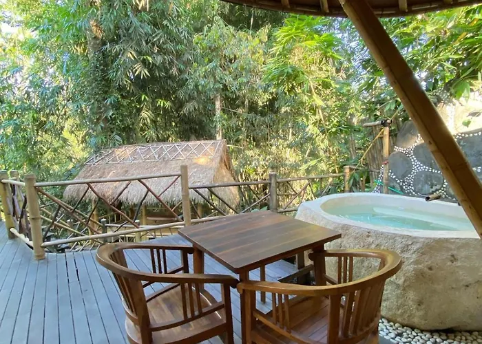 بيت ضيافة Romantic Bamboo & Ubud 4*