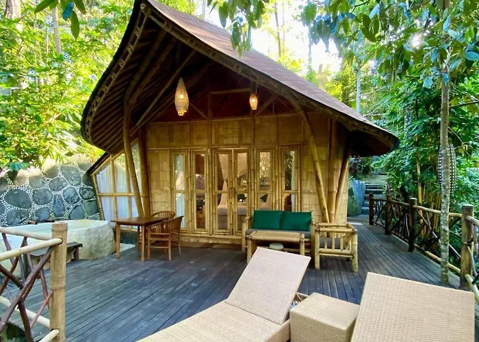 Romantic Bamboo & Ubud 4*
